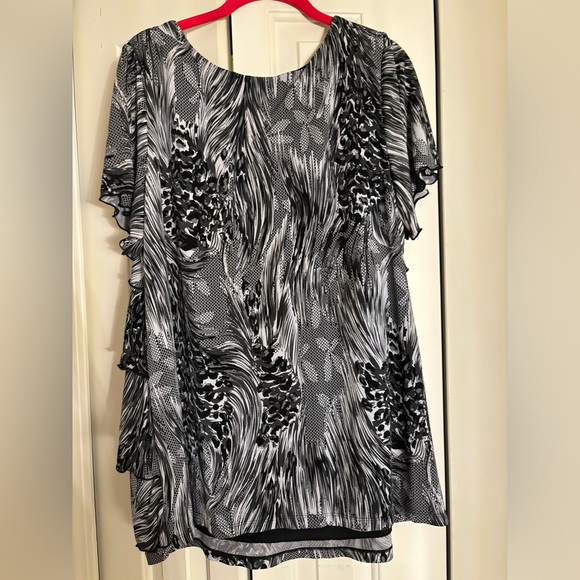 Notations Short Sleeve Blouse - Picture 3 of 3